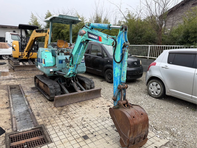 ヤンマーミニショベル
