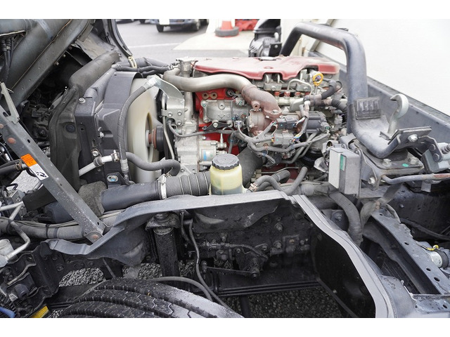 �L�x�ȃg���b�N�A���p�ԁA�n�C�G�[�X�Ȃǎ�舵���Ă���܂��B��xHP�������������Bhttp://www.vantruck.co.jp/