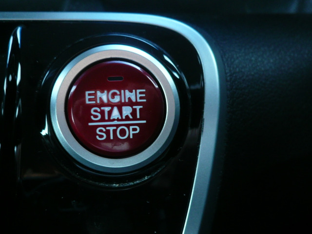 �v�b�V�����X�^�[�g�{�^�����y�����������ŃG���W����������܂�!(^^)!