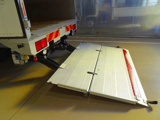 �i�[�Q�[�g 1,000kg �ɓ��J��/CG1002K-B3MRA2 ��:157cm ��:240cm �T�C�h�K�[�h/�J�[�g�X�g�b�p�[�t �����R���t ���V���V���APG�X�C�b�`�R�[�h