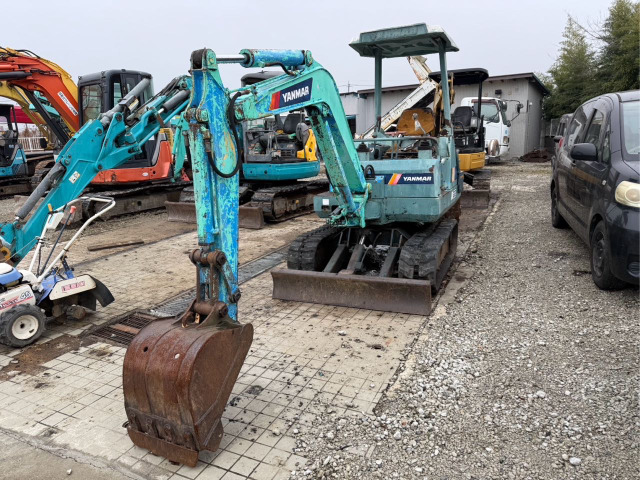 ヤンマーミニショベル