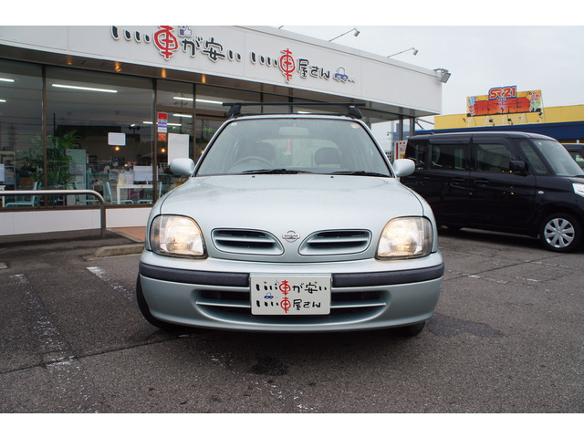 きちんとメンテナンスしてある車まだまだ乗れます。そんなお車を当店は乗り出し10万〜30万ぐらいの価格中心にて在庫してます。事故歴、修復歴、メーター改ざん車のお車は基本的に仕入れしません