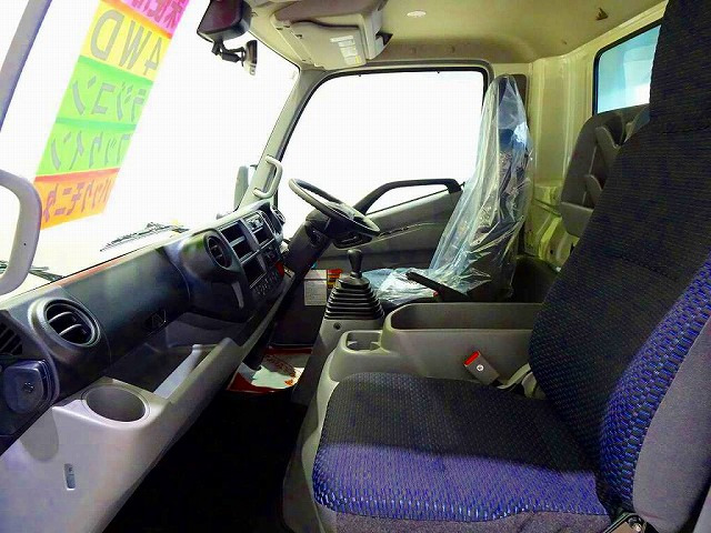 �Ԑ���E�x�񑕒u �Փ˔�Q�y���u���[�L �A�C�h�����O�X�g�b�v �t�H�O�����v �g���N�V�����R���g���[�� ����LED�� �N���A�����X�\�i�[ �w�b�h���C�g�E�H�b�V���[