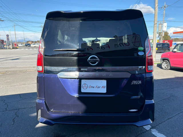 セレナ2.0 ハイウェイスター プロパイロット エディション