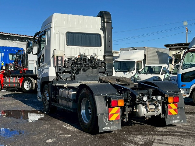 PRO�O���[�h!���ėp���̍���E��!R5-�X�[�p�[�O���[�g�E�g���N�^�[�w�b�h