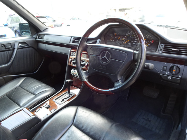 EクラスE280 リミテッド