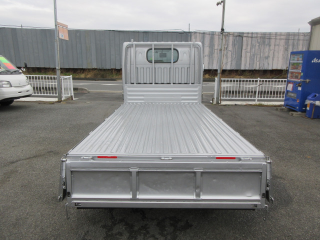 �����A�E�ב���ł����O���J����