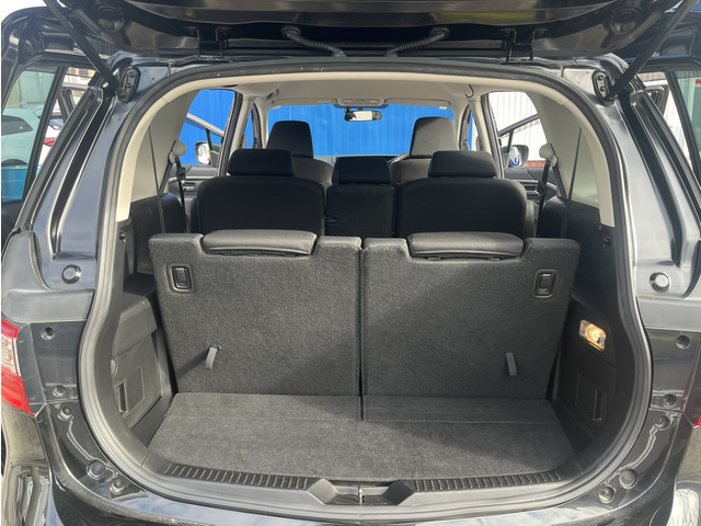 ���Q�b�W�X�y�[�X�͂������ɂ��L���Ƃ͌����܂��񂪃X�y�[�X���m�ۂ��Ă���܂��B3��ڂ�|���΂��X�y�[�X�͍L����܂��B���g���̗p�r�ɍ��킹�ăA�����W���ĉ������B