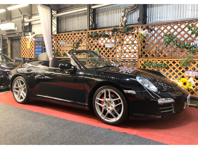 911カレラカブリオレ（ポルシェ）カレラ4S PDK 4WD　フルレザー内装 スポクロ スポエグ 中古車画像