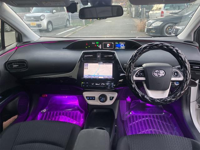 プリウス1.8 S セーフティ プラス