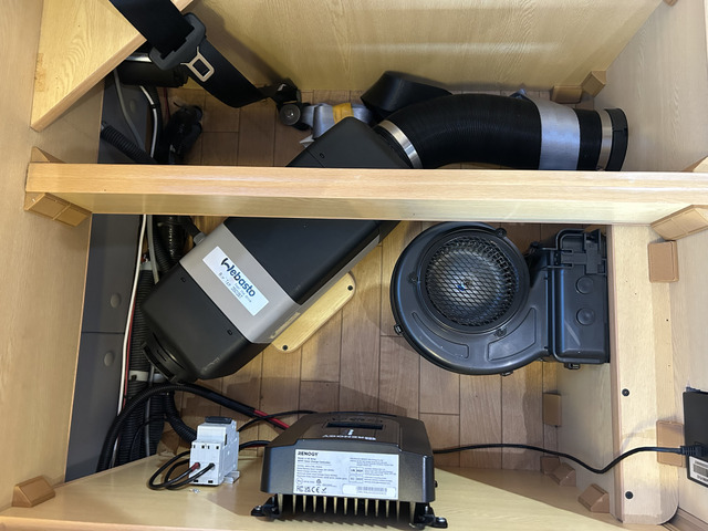 �\�[���[�R���g���[���[ FF�q�[�^�[