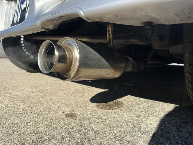 �ЊO�}�t���[����������Ă���܂��B�T�C�����T�[������Β��悢�T�E���h�ŋC���������ł��B�����ڂ��C�e�^�Ȃ̂ł����������ł��B���[�N�X���Ċ����̃}�t���[�ł��ˁB