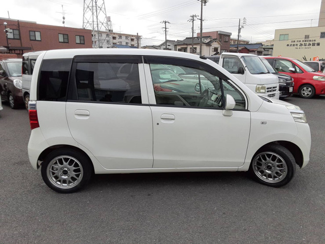 �����ԕی��������k���������B���X�͎O��Z�F�C��A���������j�b�Z�C���a���ۂ̑㗝�X�ł��B�ی��S��������̍ۂ͘A�g������Đv���ɂ��Ή��v���܂��B��ԁE�����^�J�[�����p�ӂł��܂��̂ł����S���������B