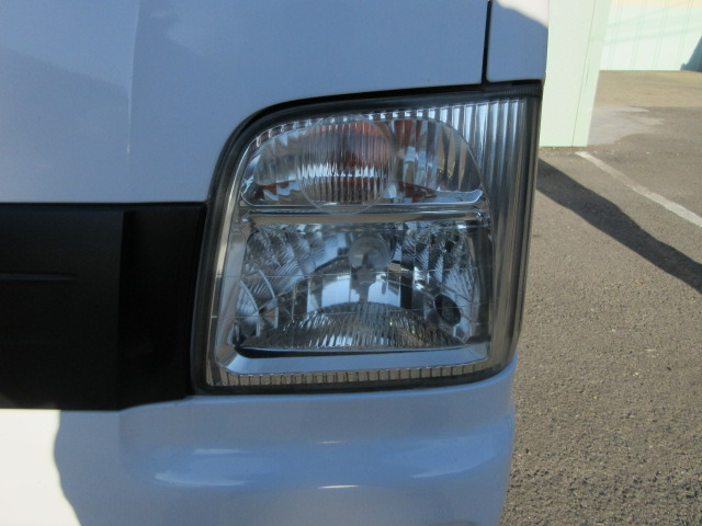 �w�b�h���C�g�͉��΂ݘV���̏��Ȃ��Y��ȃw�b�h���C�g�ł��B