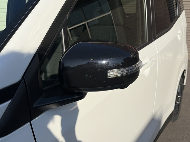 �y�� �T�C�h�~���[�z