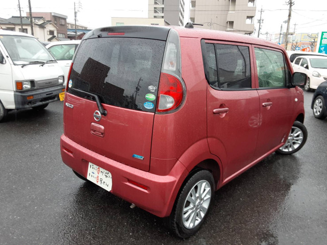 �i�r�E�o�b�N���j�^�[�EETC�E�n�f�W�`���[�i�[�E�t���b�v�_�E�����j�^�[���̗p�i�������k���������B���݂����̂��Ԃ���̕t���ւ��A�������ݎ��t�����\�ł��B