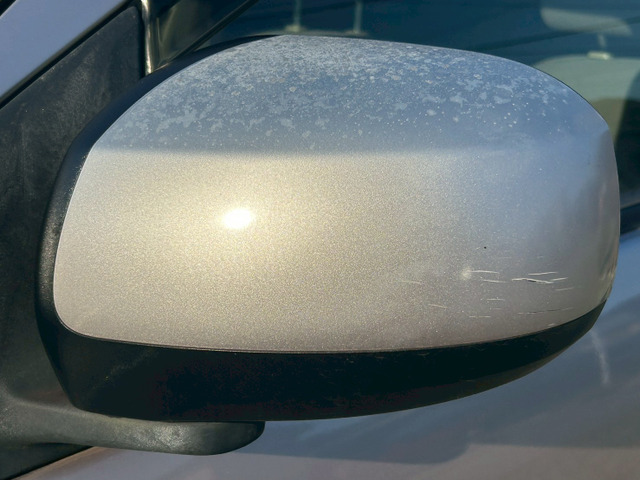 やはりこちらも上部は色やけがあります!!