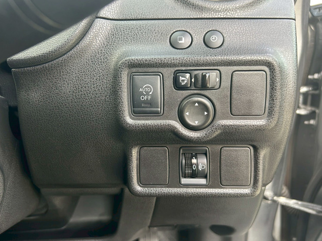 �A�C�h�����O�X�g�b�v���t���Ă���܂�(^^��