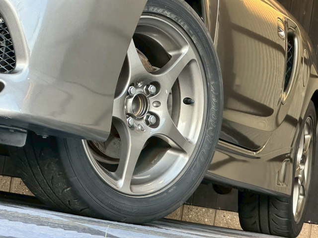 �y�J�X�^���z �J�X�^��������܂�!���[�_�E���E���t�g�A�b�v�ELED���E�A���~�z�C�[�����A�e�u�����h�̃p�[�c�̎�舵���������܂��B