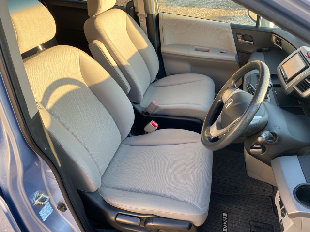 フリードハイブリッド1.5 ジャストセレクション