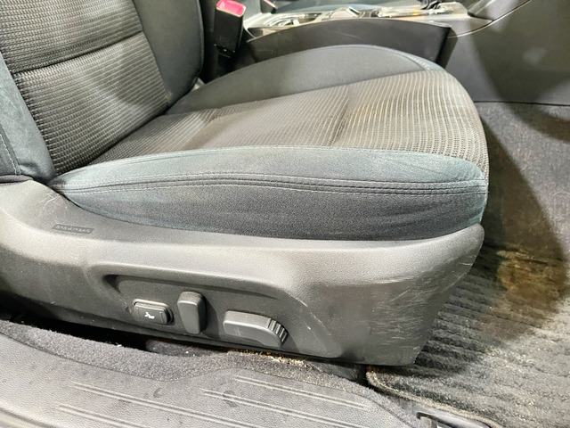 ���݌�200��ȏ�!�������񂠂邩�炲��]�̂��Ԃ�������܂�! �f�ڂ���Ă��Ȃ��݌ɎԂ������������܂��̂ŁA���C�y�ɂ��⍇��������!