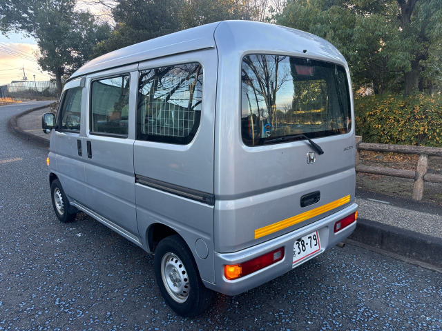 ���A�����҂����Ă���܂����c