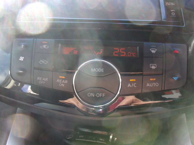 W�I�[�g�G�A�R���B