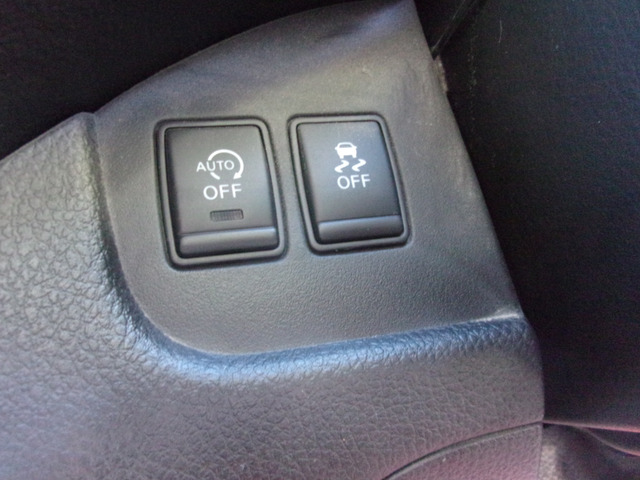 �A�C�h�����O�X�g�b�v�y�щ�����h�~���u�X�C�b�`�B