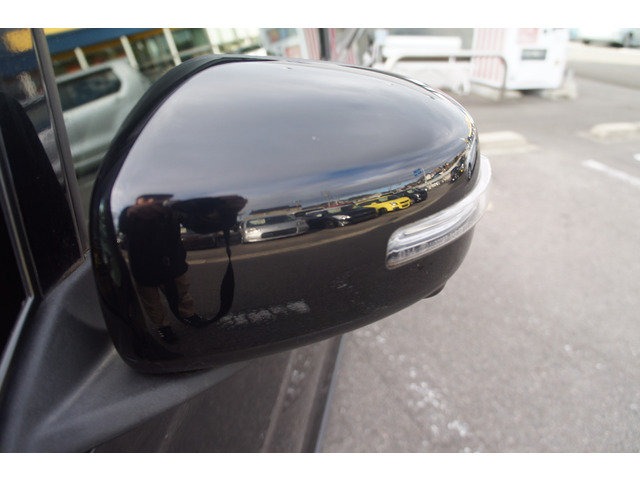 ������ƃ����e�i���X���Ă���Ԃ܂��܂����܂��B����Ȃ��Ԃ𓖓X�͏��o��10���`30�����炢�̉��i���S�ɂč݌ɂ��Ă܂��B���̗��A�C�����A���[�^�[������Ԃ̂��Ԃ͊�{�I�Ɏd���ꂵ�܂���