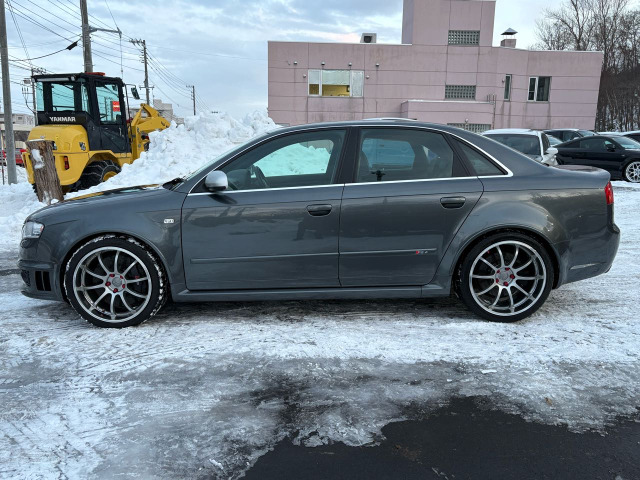 今の時代はオートローンをご利用いただくお客様が多数となります。それは、昔と違い現金に余裕のある方でも資産運用や定期積立等を積極的に行っているからなんです(≧v≦)