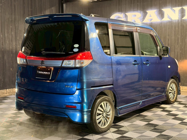 �y�K���X�R�[�e�B���O�z ���Ђł́y�{�f�B�[�K���X�R�[�e�B���O�z���{�H�\�ł�!���Ԃ̉����o�ĉ���ɂ����A���������y����ł�!���C�y�ɃX�^�b�t�܂ł��q�ˉ�����!