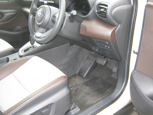 ヤリスクロス1.5 Z