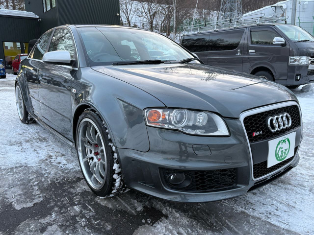 多忙につき、外出している場合がございますので、事前に御来店の予約を入れていただけますと、大変助かります( *&acute;艸`)お電話&LINE、どしどしお待ちしておりま〜す♪