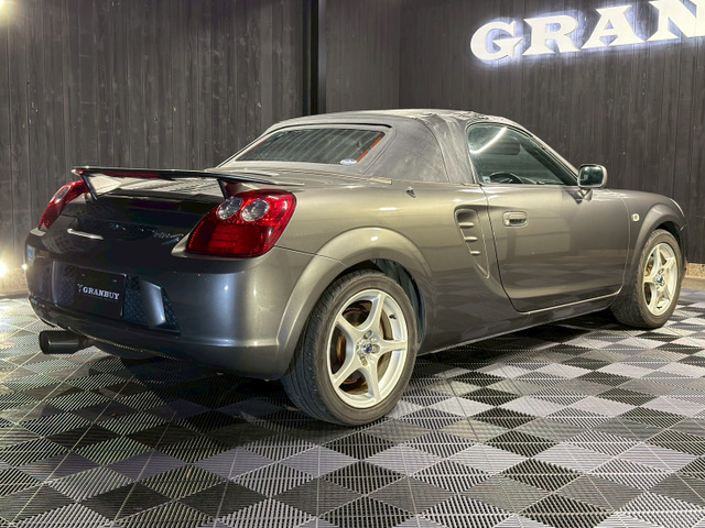 �y�K���X�R�[�e�B���O�z ���Ђł́y�{�f�B�[�K���X�R�[�e�B���O�z���{�H�\�ł�!���Ԃ̉����o�ĉ���ɂ����A���������y����ł�!���C�y�ɃX�^�b�t�܂ł��q�ˉ�����!