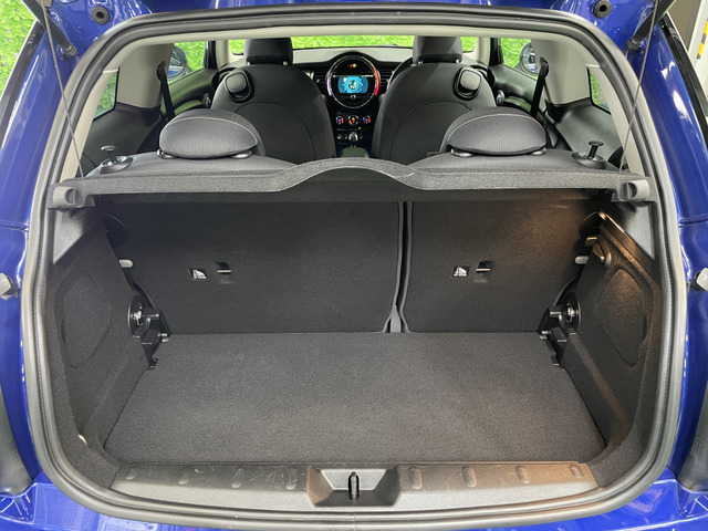 ���O���i��t���ԍ��� �_�E���T�X ���t�g�A�b�v �}�t���[ �G�A�� �A���~ �t�B�����{�H �q�b�`�����o�[ ��t�������܂��B