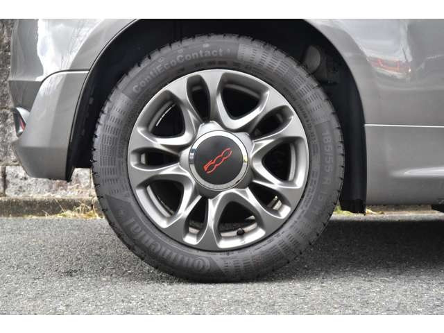 �y�C�����ǂ����[�Ԓv���܂��z�d�グ���X�^�b�t�ɂ��A��p�|���b�V���[�ɂ��{�f�B�̖����d�グ�A�z�C�[���A�^�C���n�E�X�����̐��|�A�����̍R�ۃN���[�j���O�A�e���X�C�b�`�A�n���h���A�ו��̐��|���s���܂��B