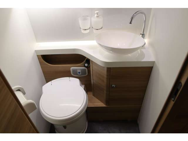 �J�Z�b�g�g�C�����g�p�����܂芴���܂���