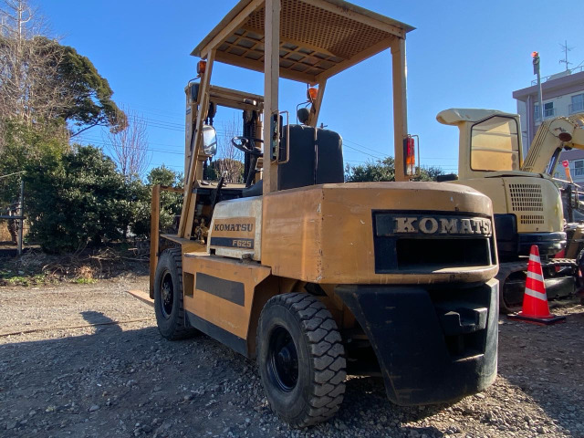 コマツエンジンフォークリフト