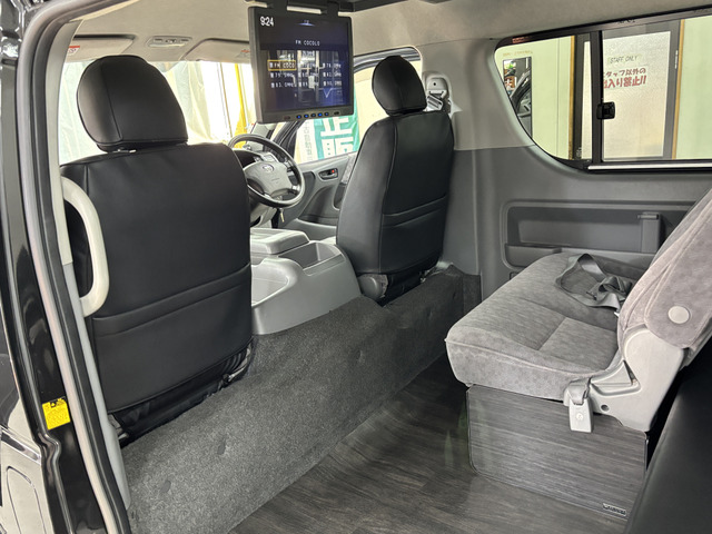 �y����OK�z���Ԃ̈ړ���葱���Ȃǂ������܂��̂ŁA����]�̍ۂ͂����X������O���܂łɂ��A�����������B�i���o�[�v���[�g�̖����Ԃ̌����ł̎���́A�X�^�b�t�̉^�]�ƂȂ�܂��B�������͉\�ł��B