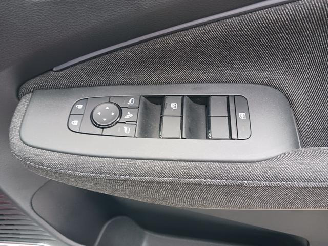 ◆点検整備の【有・無】は選べます! 総額表示価格には含まれておりませんが、別途有料にて納車前の【点検整備の有・無】が選べます。