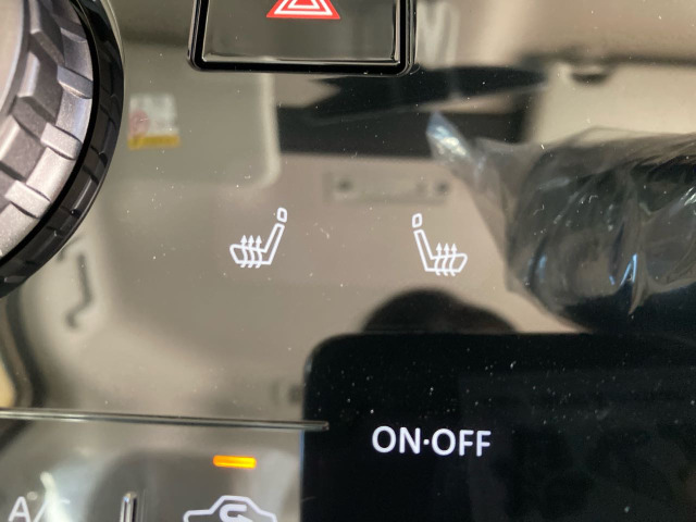 �O�ȃV�[�g�q�[�^�[