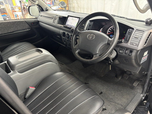 �y�i���Ӓ�ςݎԗ��z���X�̏��i�Ԃ͑S��AIS�Ӓ�ώԂł��B��3�ԋ@�ւɂ������ȍ���ŏC�����⑖�s�����̕s���\���͈�؂������܂���B(���ɂ����Ăłׁ̈A���Ӓ�̏ꍇ���������܂�)