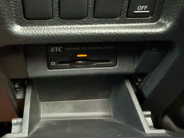 ���O���i��t���ԍ����E�_�E���T�X�E���t�g�A�b�v�E�}�t���[�E�G�A���E�A���~�t�B�����{�H�E�q�b�`�����o�[��t�������܂��B