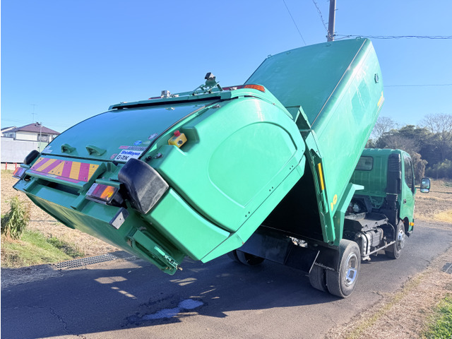 デュトロ塵芥車