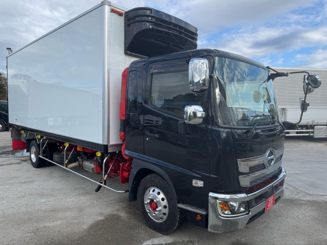 レンジャー冷蔵冷凍車