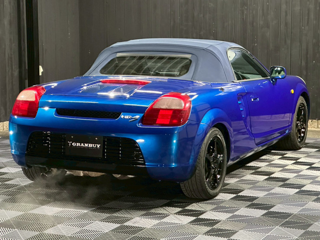 �y�K���X�R�[�e�B���O�z ���Ђł́y�{�f�B�[�K���X�R�[�e�B���O�z���{�H�\�ł�!���Ԃ̉����o�ĉ���ɂ����A���������y����ł�!���C�y�ɃX�^�b�t�܂ł��q�ˉ�����!