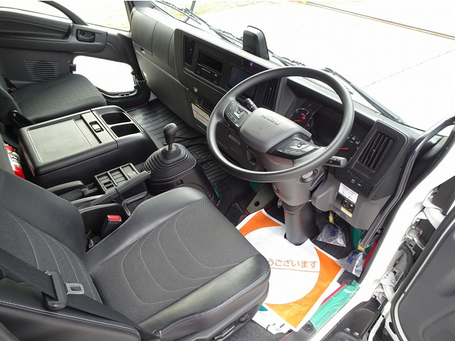 フォワードウィング