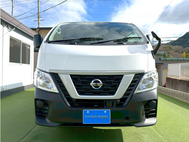 NV350キャラバン2.0 DX ロング 平床