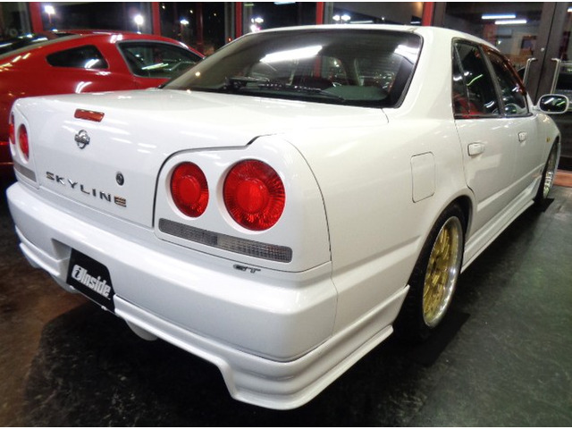 �z���C�g�J���[R34GTRV�X�y�b�NNISMO�d�l�t���G�A��4D�Z�_���{�f�B&BBSLM�A���~WORK�A���~&�N���A�w�b�h���C�g&�R���r�X�e�A�����O���h���X�A�b�v�d�l