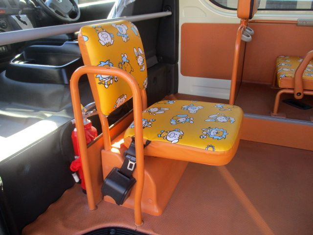 リア先生用シート